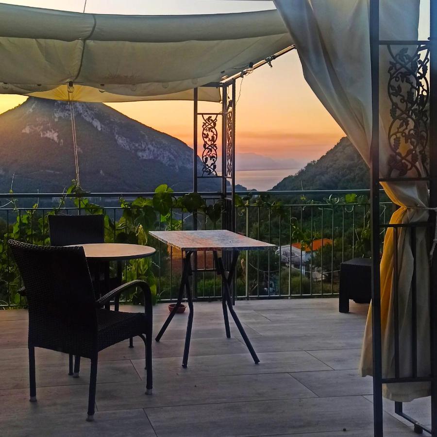 La Roccia Incantata Amalfi Coast Vietri Exterior foto